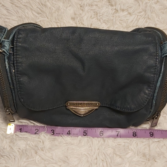 Rip Curl Purse - Picture 7 of 12
